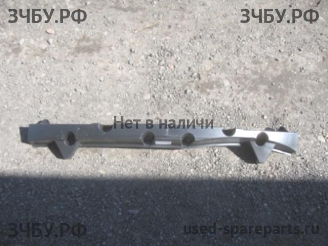 Ford Fusion Усилитель бампера задний