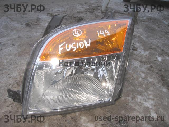 Ford Fusion Фара левая