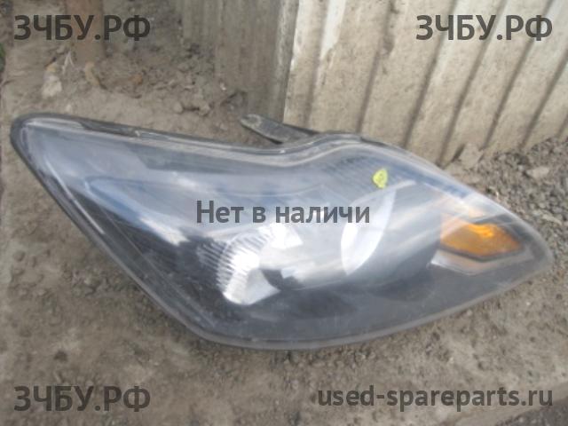 Ford Focus 2 (рестайлинг) Фара правая