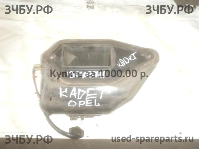 Opel Kadett E Моторчик печки