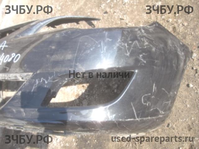 Opel Astra J Бампер передний
