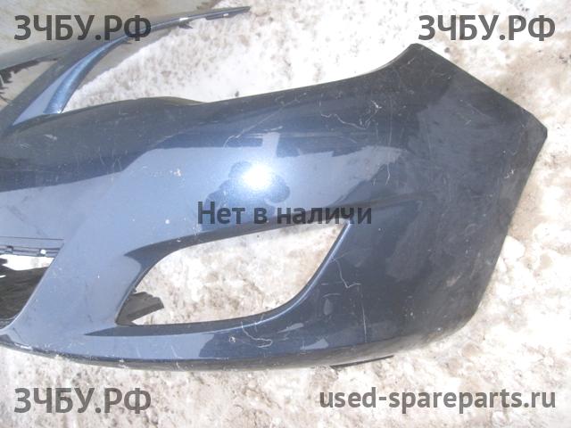 Opel Astra J Бампер передний