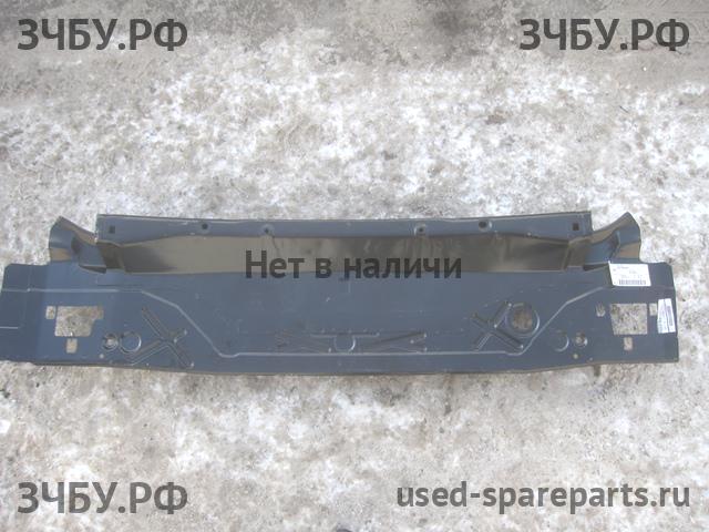 Nissan Qashqai (J10) Панель задняя