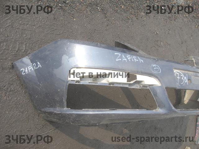 Opel Zafira B Бампер передний