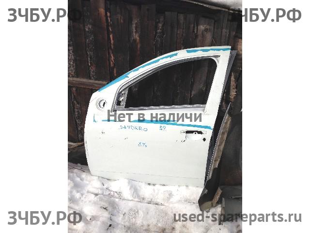 Renault Sandero 1 Дверь передняя левая