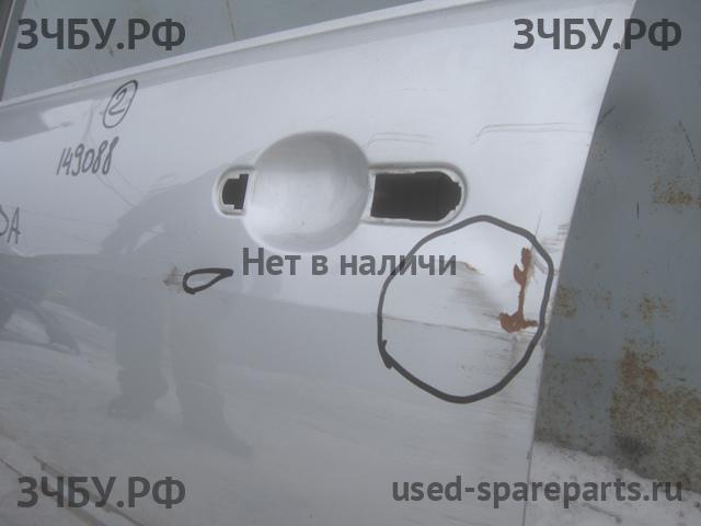 Nissan Tiida 1 Дверь передняя левая