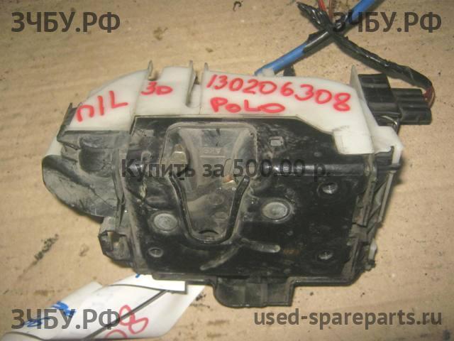 Volkswagen Polo 3 Замок двери передней левой