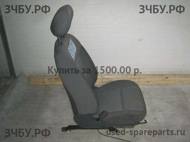 Nissan Almera Classic Сиденье