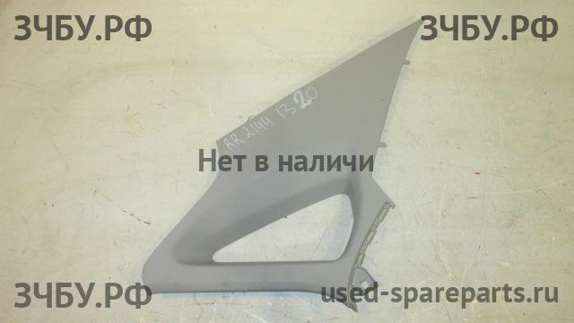 Volkswagen Polo 5 (Sedan) Накладка стойки задней правой