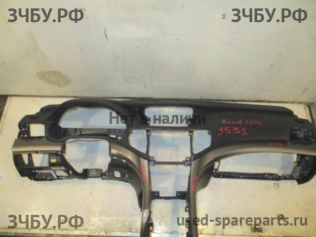 Honda Accord 8 Торпедо