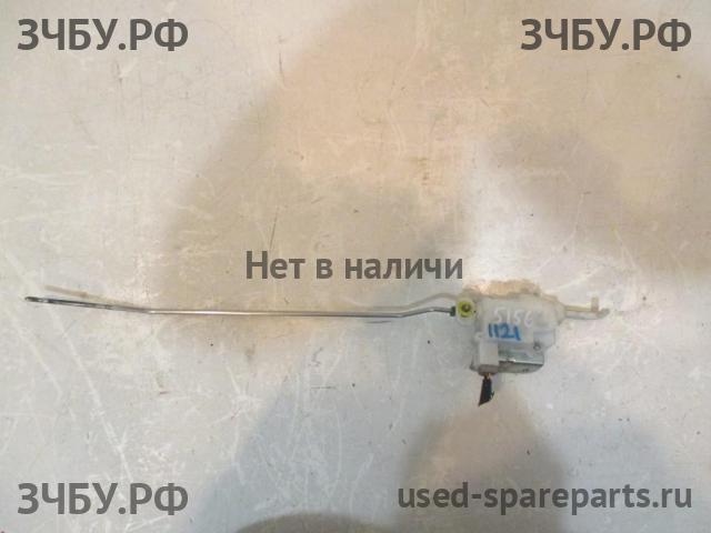 Honda Accord 8 Замок лючка бензобака