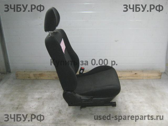Honda HR-V 1 Сиденье