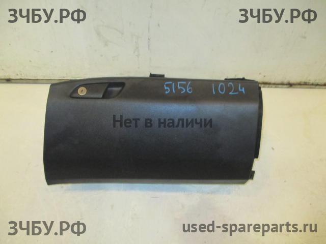 Honda Accord 8 Бардачок