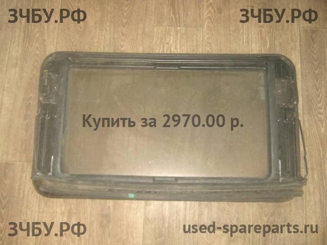 Hyundai Sonata 5 Стекло люка