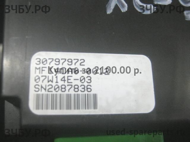 Volvo XC-90 (1) Магнитола