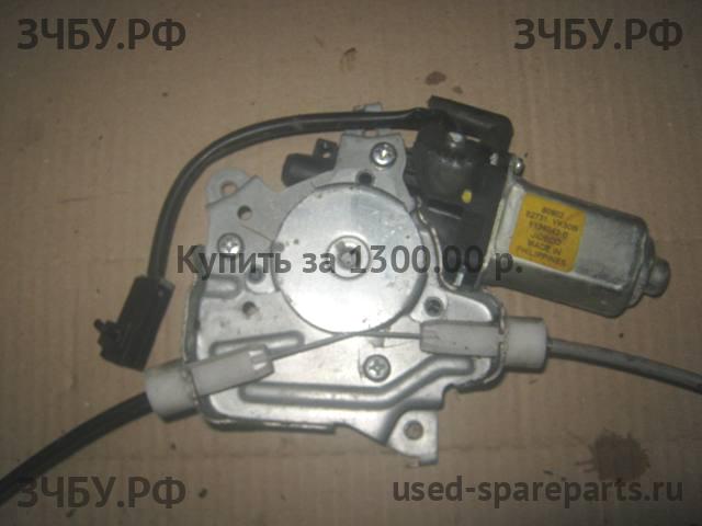 Nissan NP300 1 (D40) Стеклоподъёмник электрический задний левый