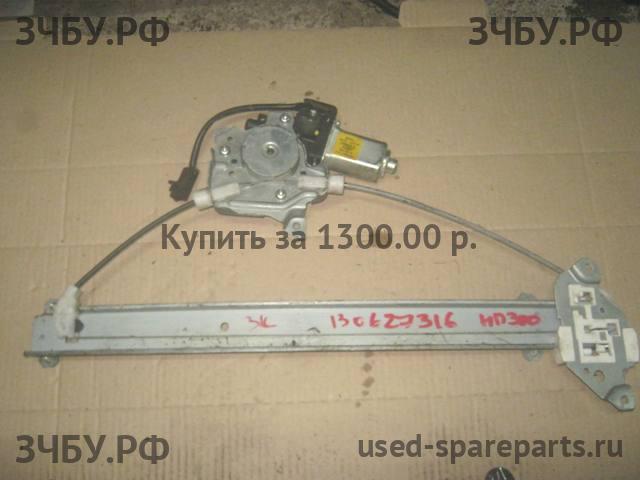 Nissan NP300 1 (D40) Стеклоподъёмник электрический задний левый