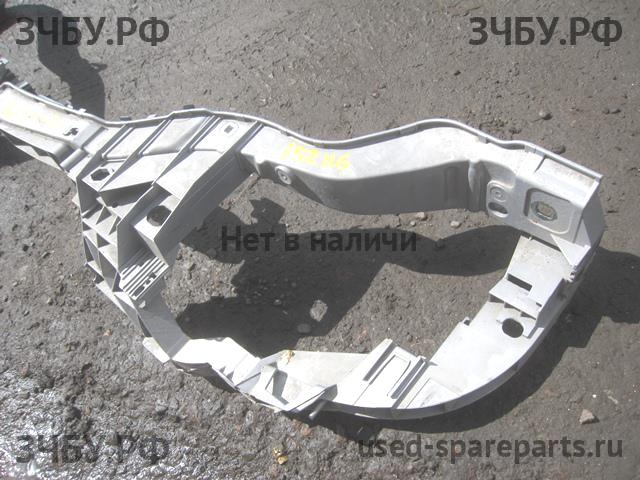 Ford Focus 3 Панель передняя (телевизор)