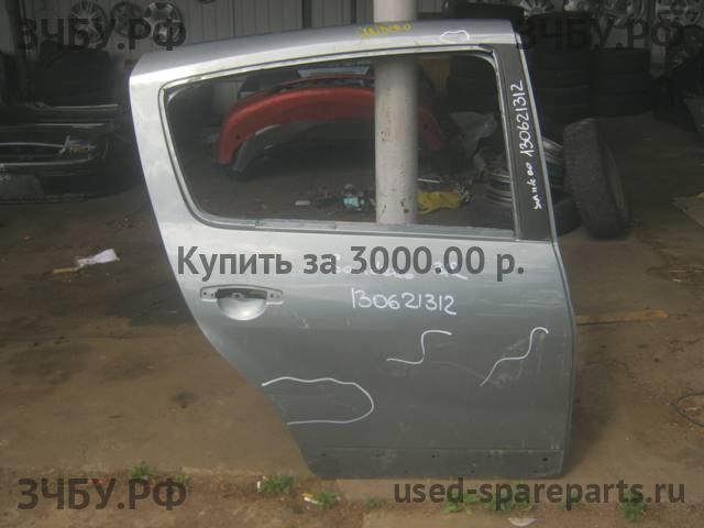 Renault Sandero 1 Дверь задняя правая