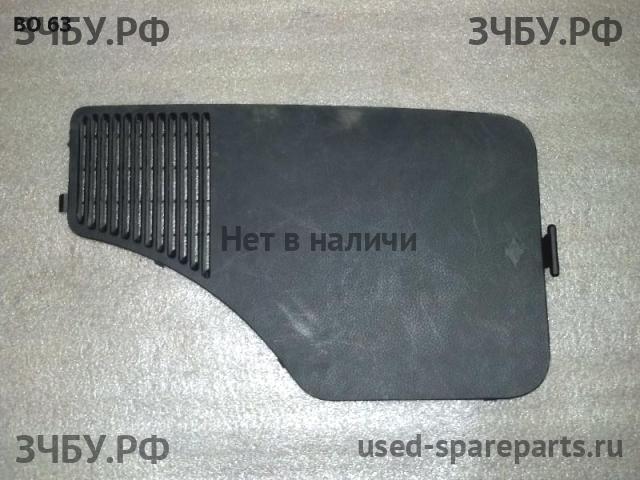 Suzuki SX4 (1) Пластик салона