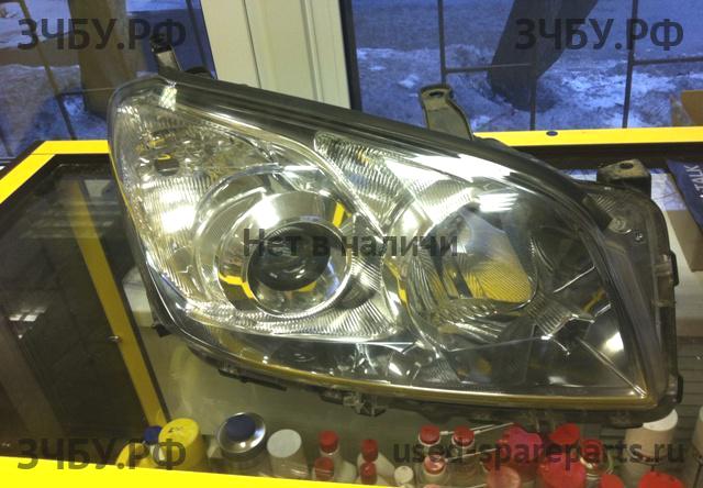 Toyota RAV 4 (3) Фара правая