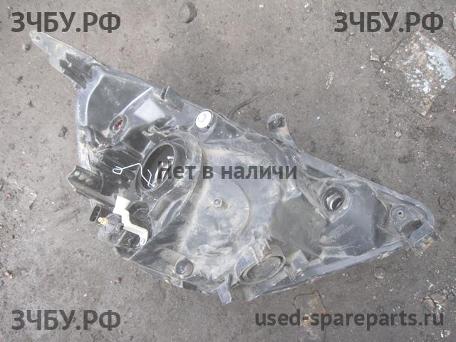 Honda Jazz 1 Фара левая