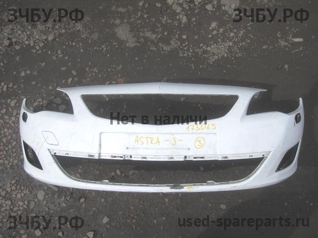 Opel Astra J Бампер передний