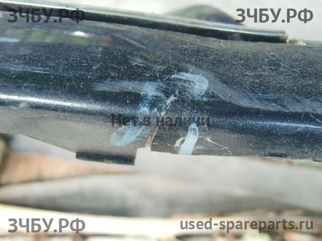 Citroen C5 (3) Бампер передний