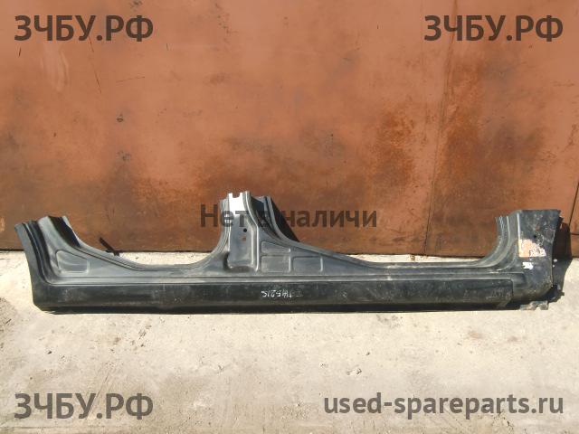 Ford Fiesta 5 Порог правый