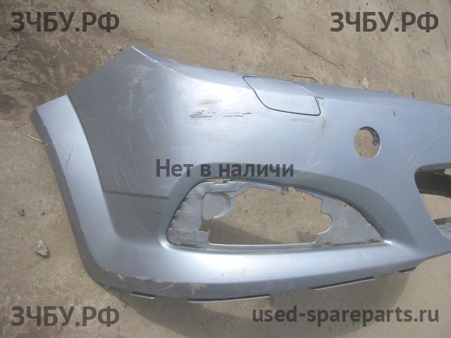 Opel Astra H Бампер передний
