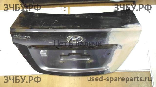 Hyundai Solaris 1 Крышка багажника
