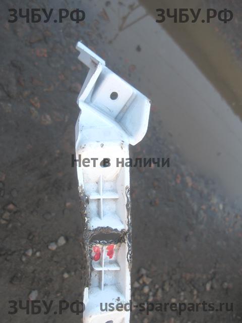 KIA Sportage 3 Бампер передний