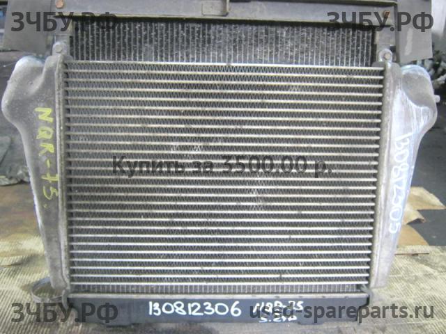 Isuzu NQR 75P Интеркулер