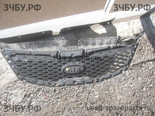 KIA Sorento 2 Решетка радиатора