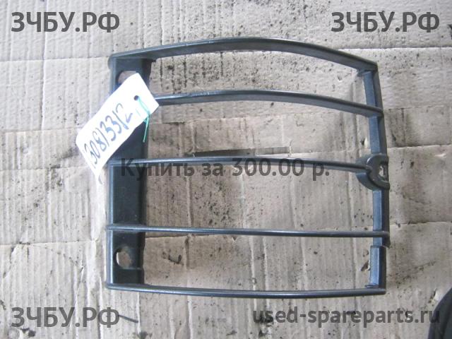 Land Rover Range Rover 2 (Classic) Защита фонаря (решетка)