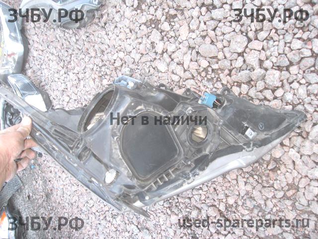 Honda CR-V 3 Фара левая