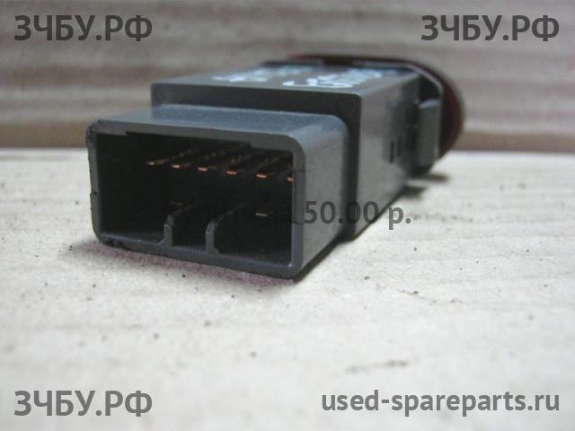 Daewoo Nexia Кнопка аварийной сигнализации