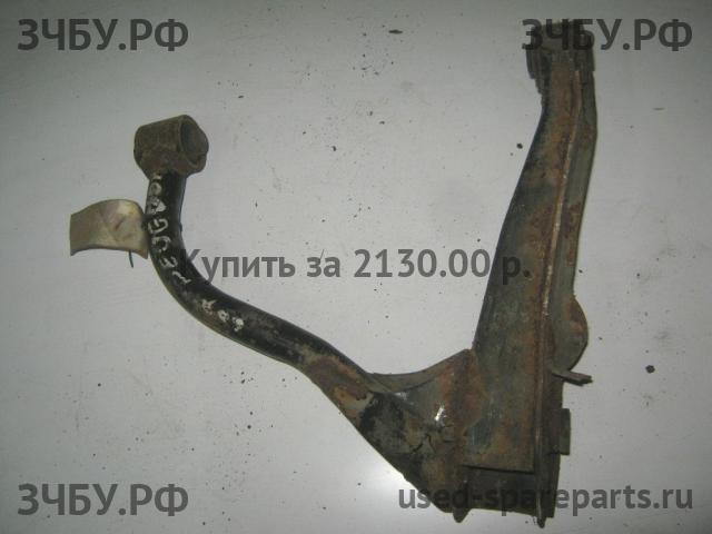 Peugeot 607 Рычаг задний левый