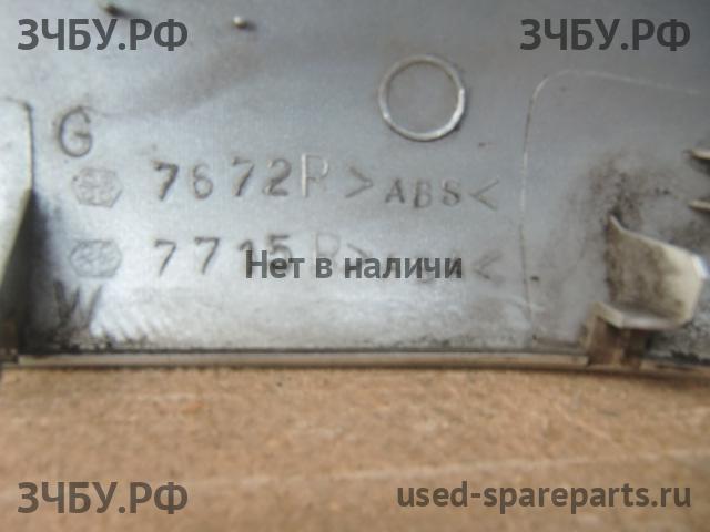 Toyota Corolla (E12) Корпус зеркала правого