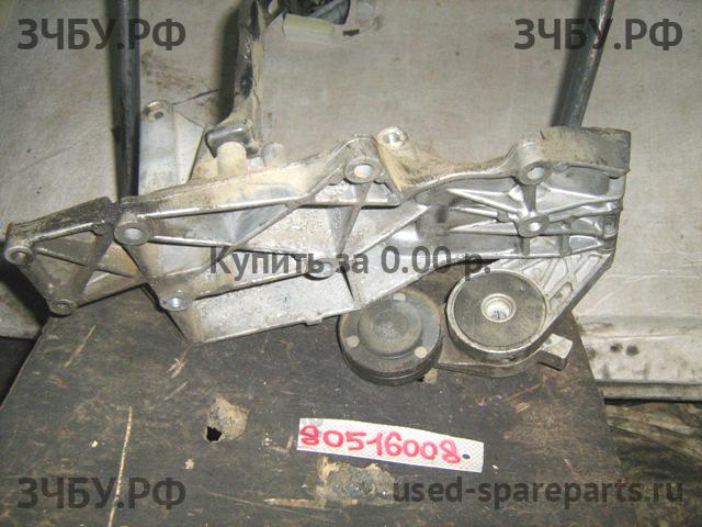 Audi Определить Кронштейн