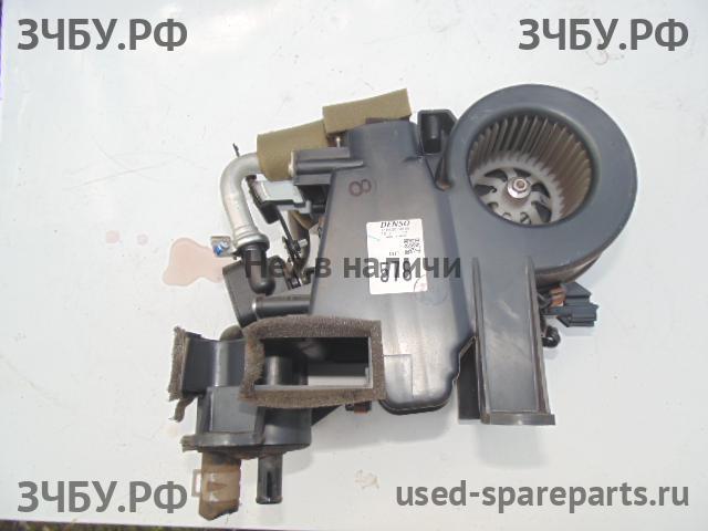 Mitsubishi Pajero/Montero Sport 1 (K9) Корпус отопителя (корпус печки)