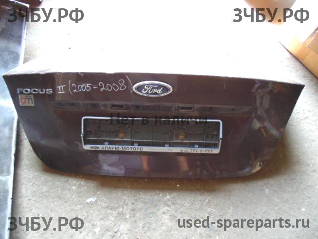 Ford Focus 2 Крышка багажника