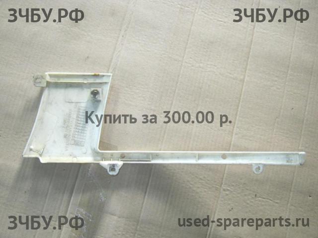 Hyundai HD 72 Планка под фару правая