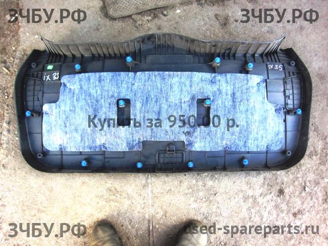 Hyundai ix35 Обшивка двери багажника