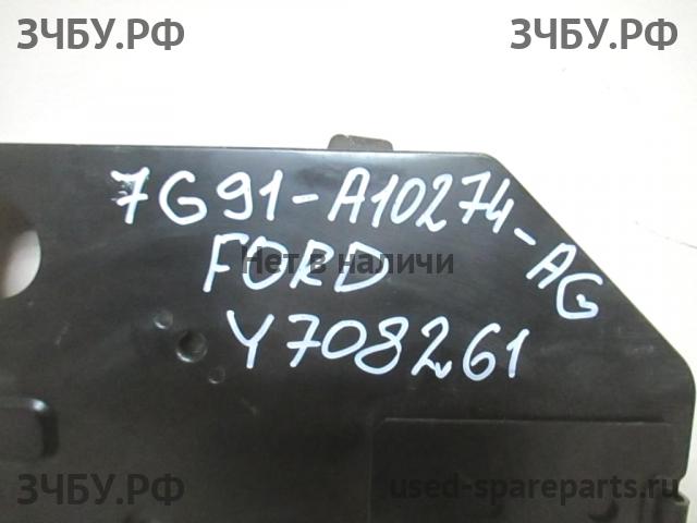 Ford Mondeo 4 Пол багажника