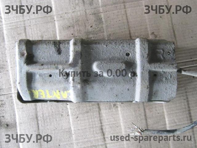 Mitsubishi Fuso/Canter (2) Фонарь правый