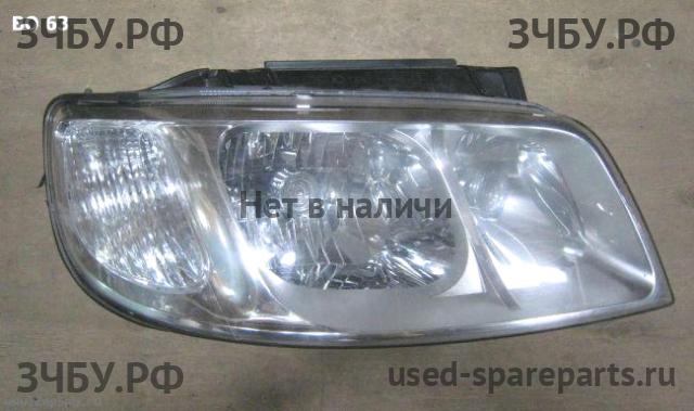 Hyundai Matrix [FC] Фара правая