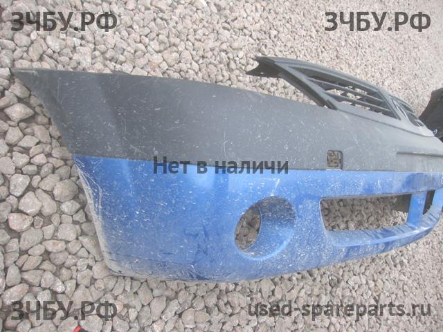 Renault Logan 1 Бампер передний