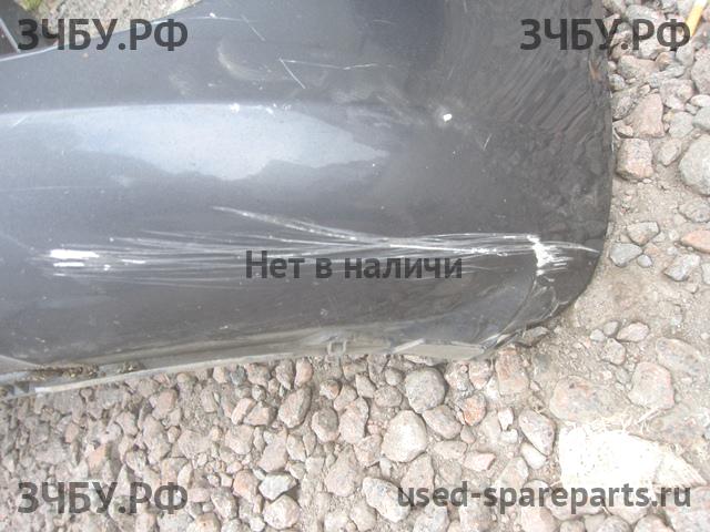Opel Zafira B Бампер передний