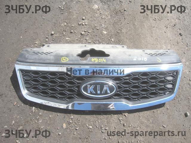 KIA Rio 2 Решетка радиатора